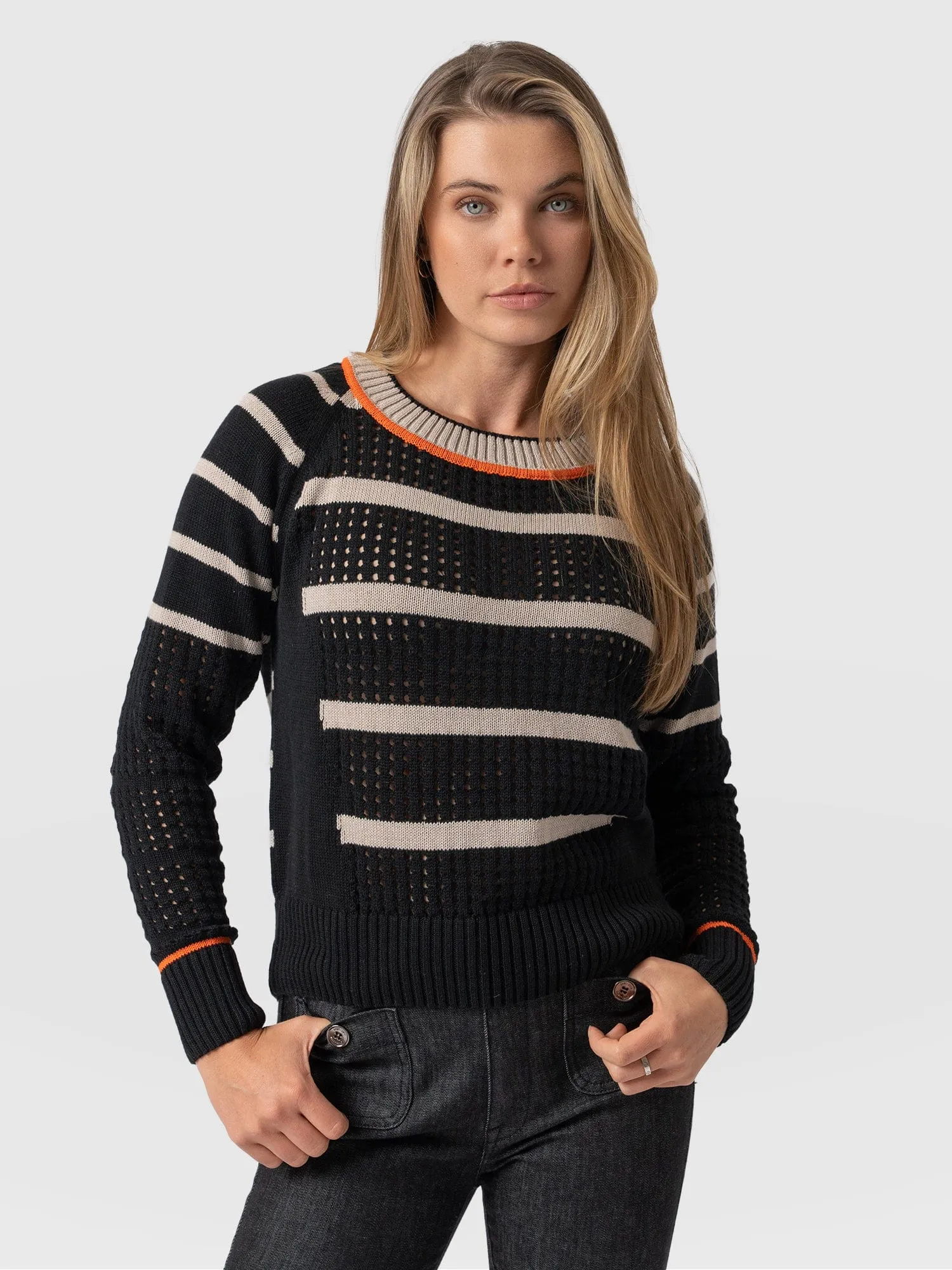 Cambridge Jumper Merino - Black