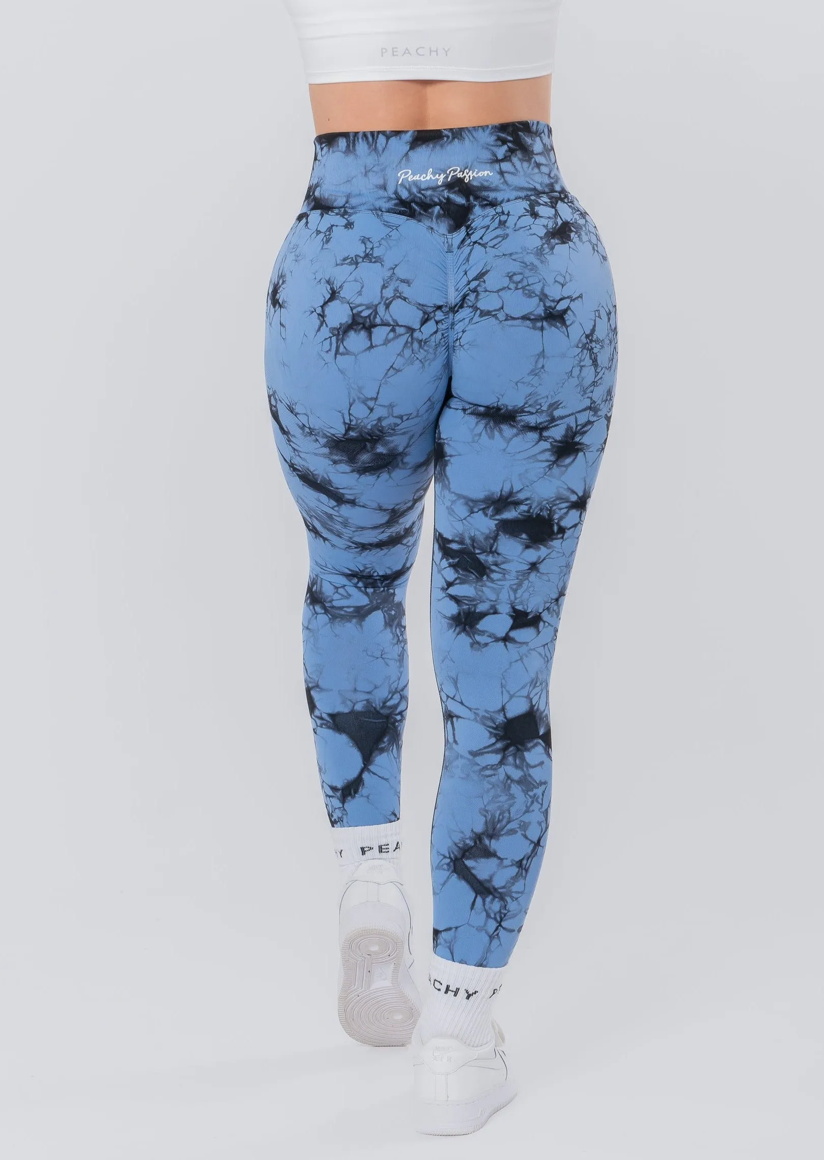 GALAXY Scrunch Leggings (Farbe Black VORBESTELLUNG)