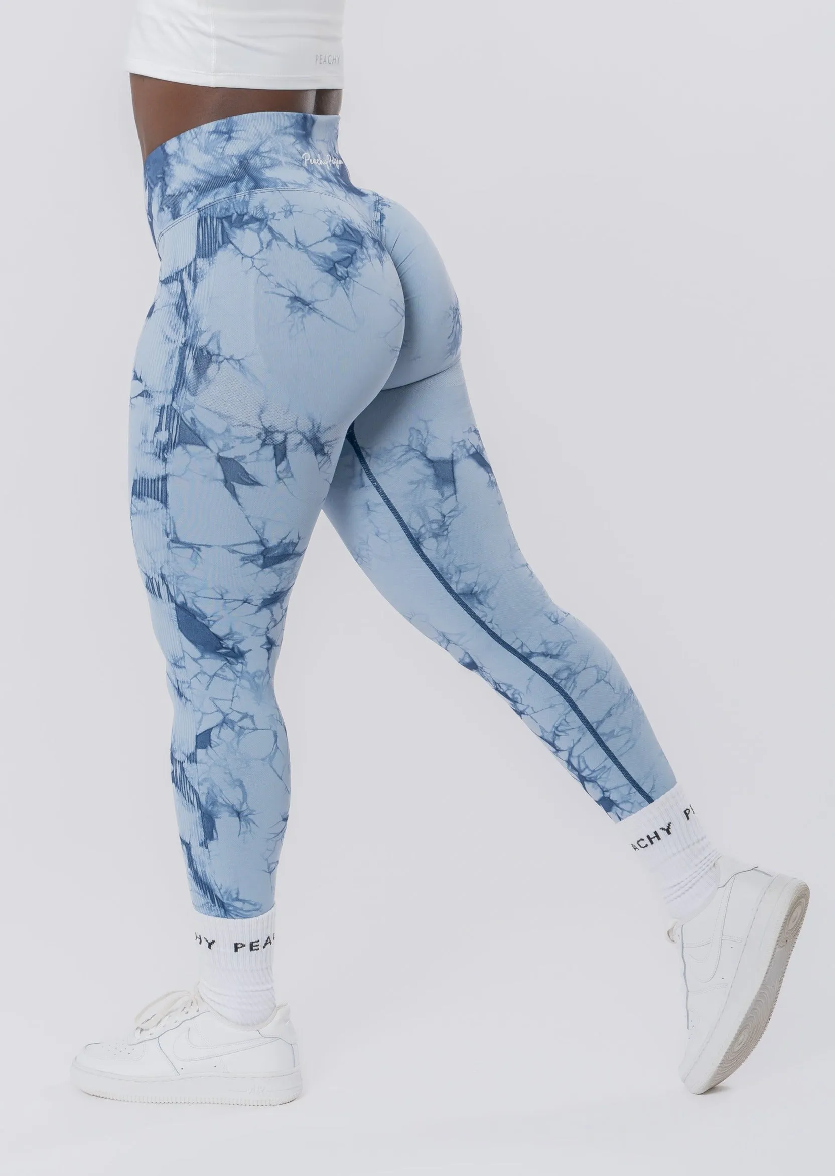 GALAXY Scrunch Leggings (Farbe Black VORBESTELLUNG)