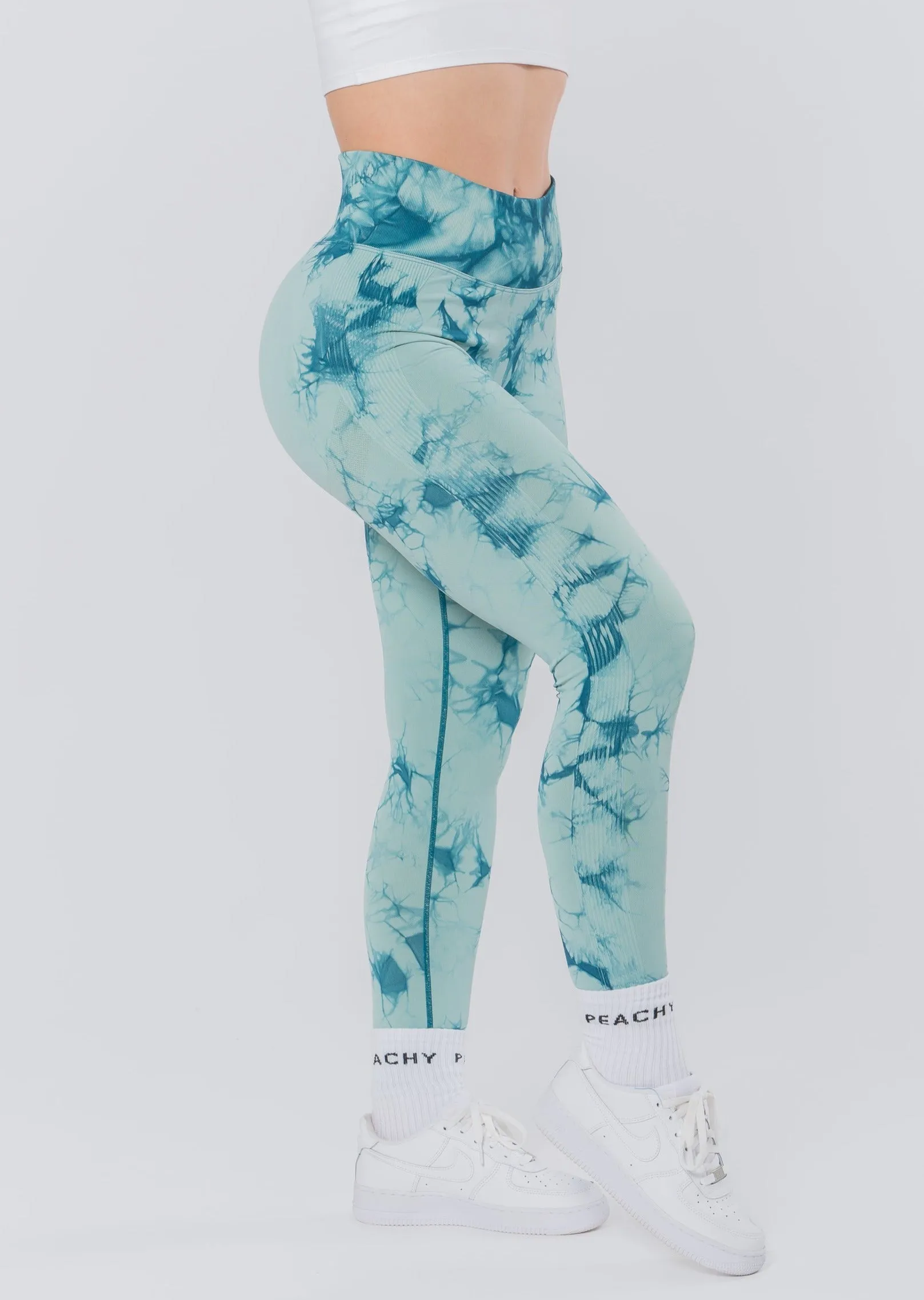 GALAXY Scrunch Leggings (Farbe Black VORBESTELLUNG)