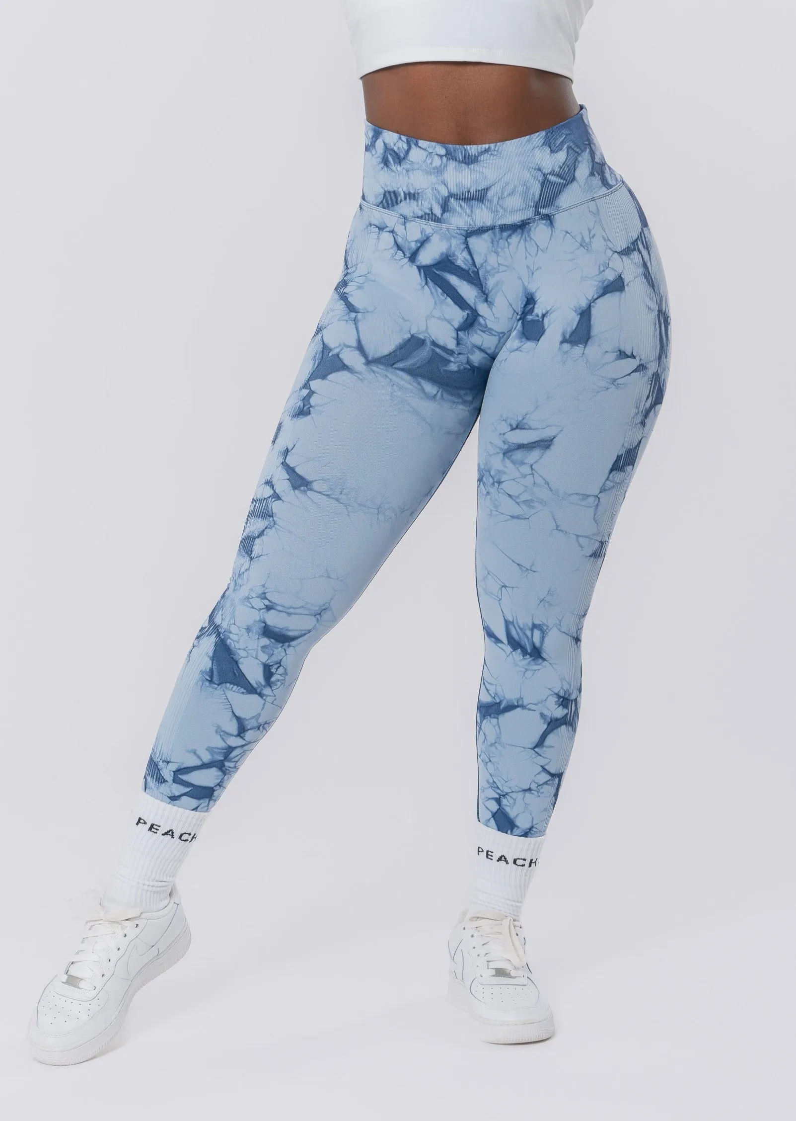 GALAXY Scrunch Leggings (Farbe Black VORBESTELLUNG)