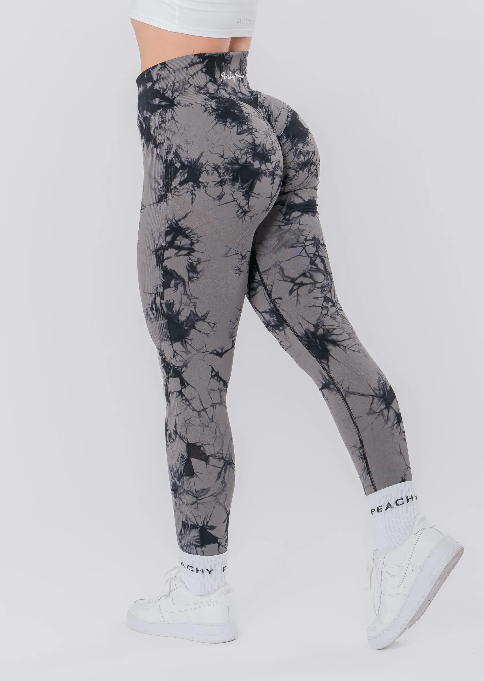 GALAXY Scrunch Leggings (Farbe Black VORBESTELLUNG)