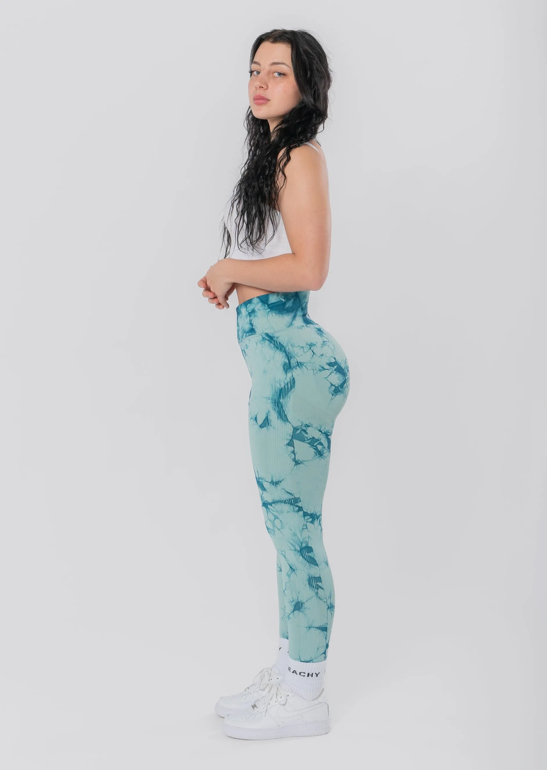 GALAXY Scrunch Leggings (Farbe Black VORBESTELLUNG)