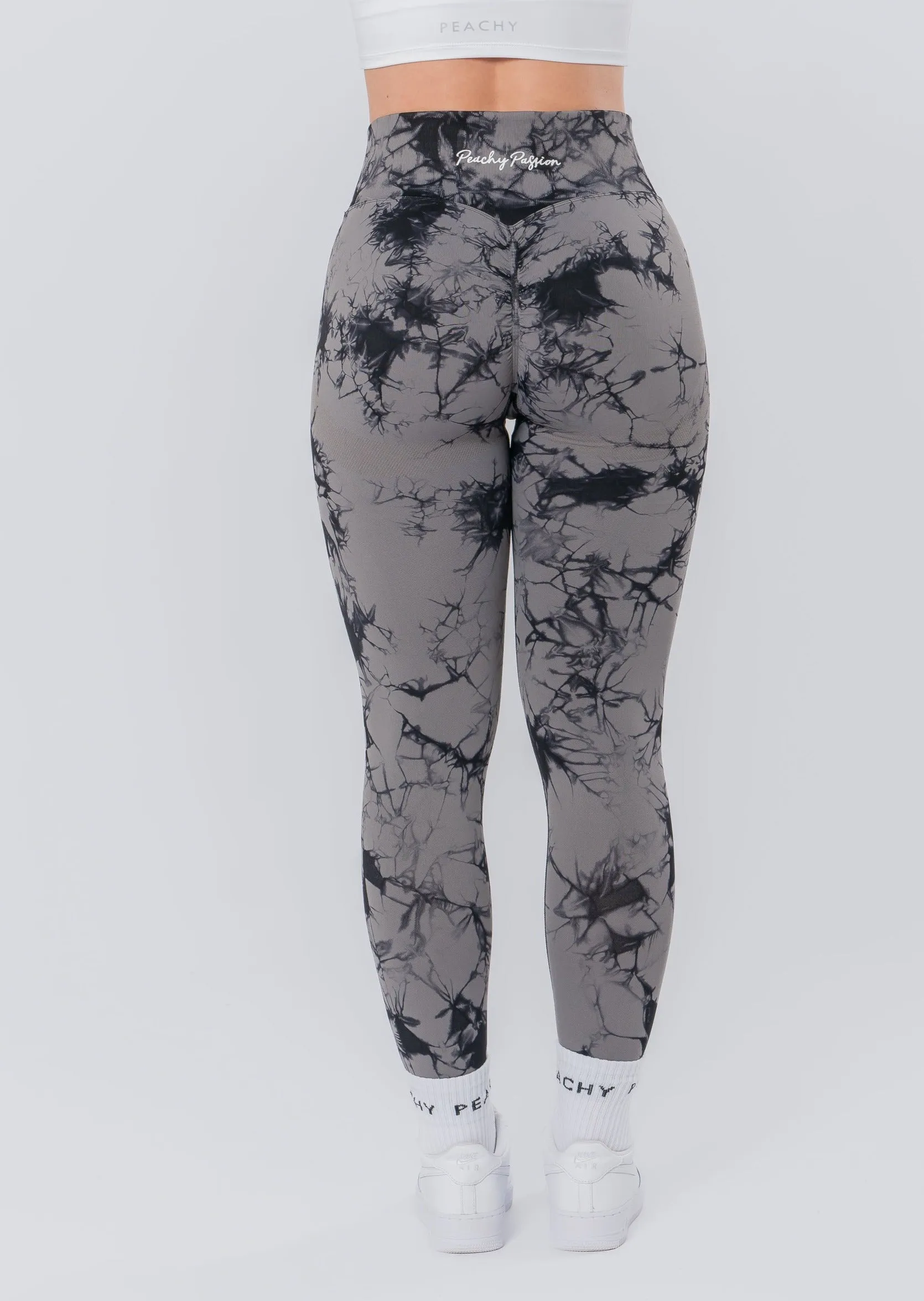 GALAXY Scrunch Leggings (Farbe Black VORBESTELLUNG)