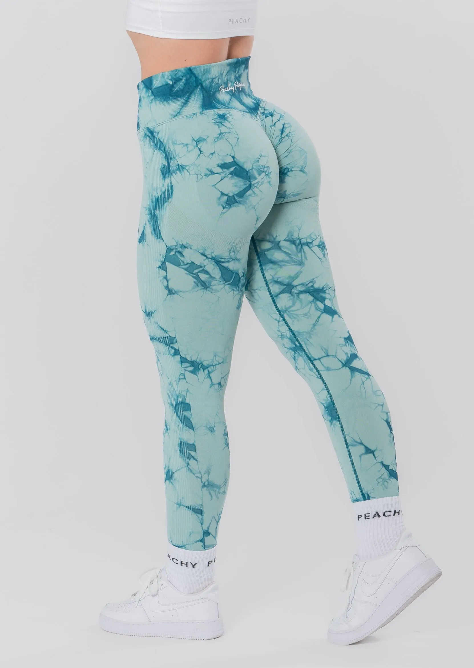 GALAXY Scrunch Leggings (Farbe Black VORBESTELLUNG)