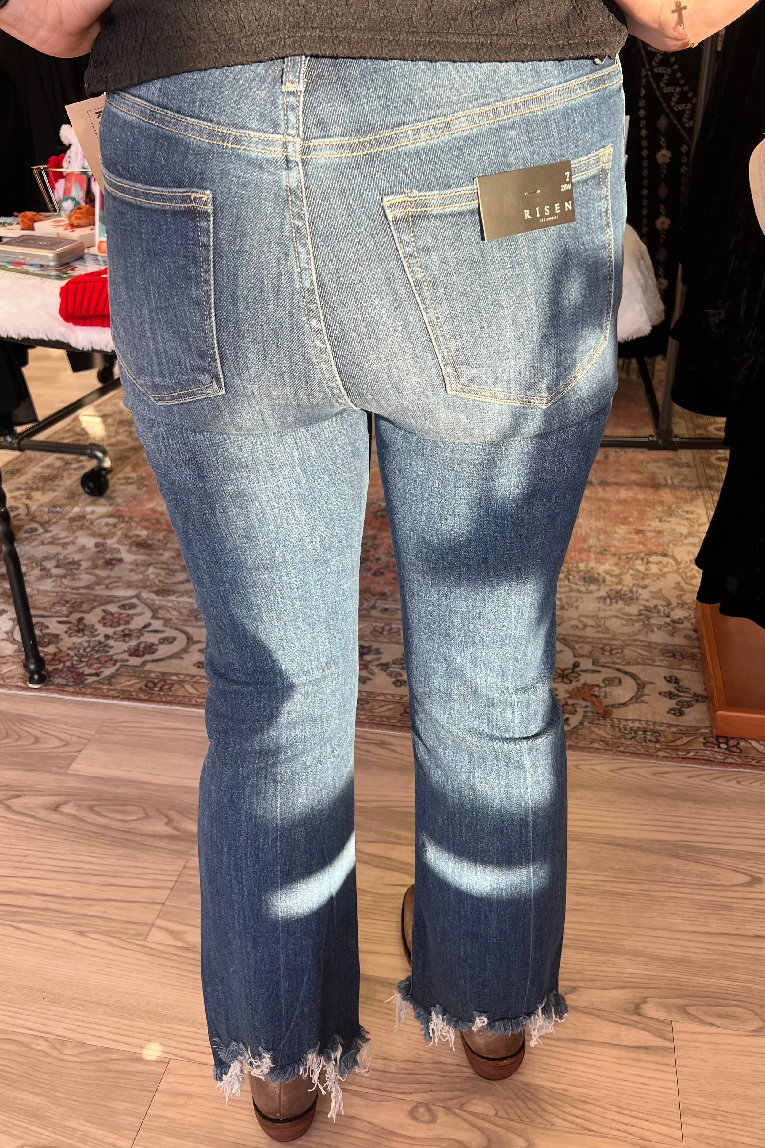 High Rise Frayed Ankle Jeans