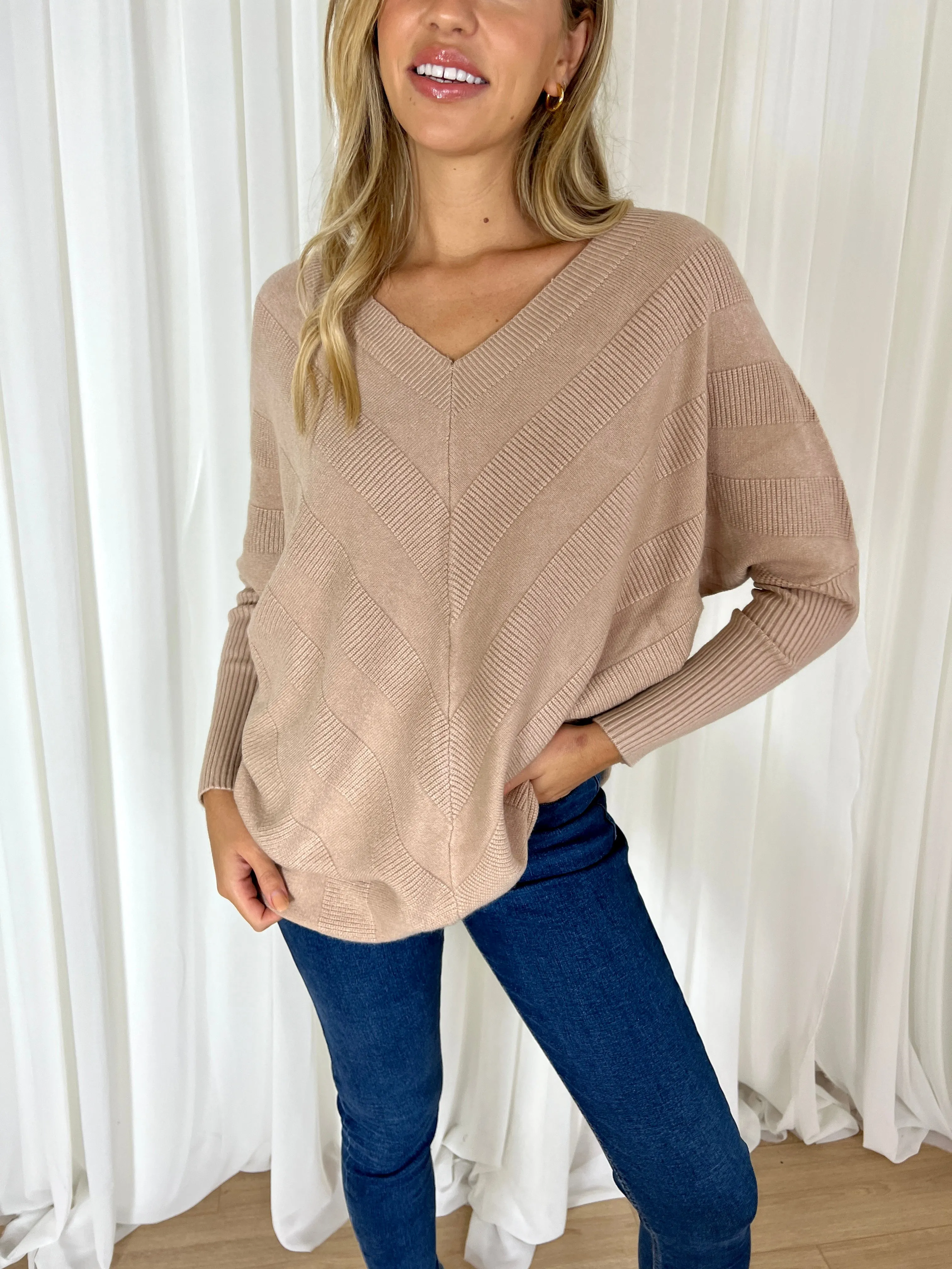 Joanna Zig Zag Jumper / Camel