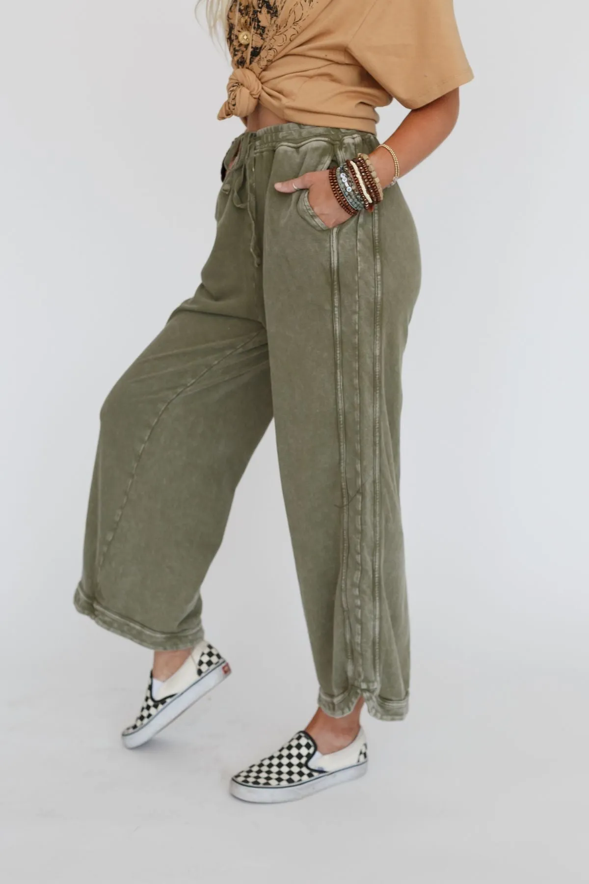 So Comfy Wide Leg Pant Cropped Length - Olive