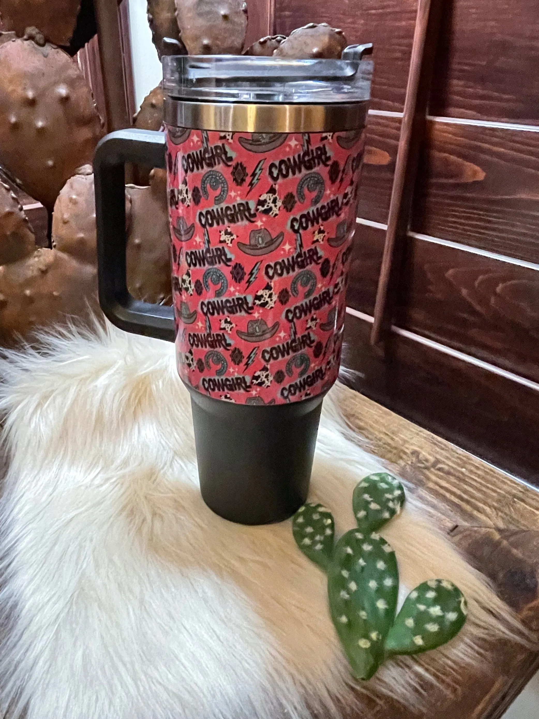 The Traveler mug    PINK COWGIRL