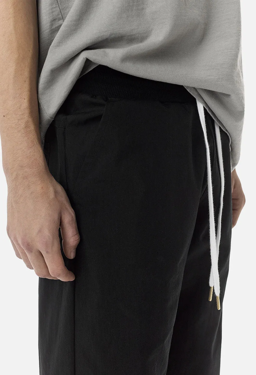 Woven Travel Pant / Black